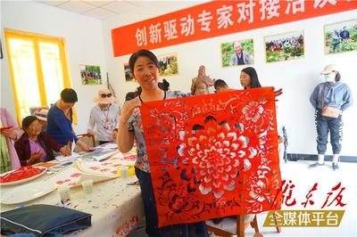 庆阳市民间文艺家协会创作基地在宁县昔家牡丹园挂牌
